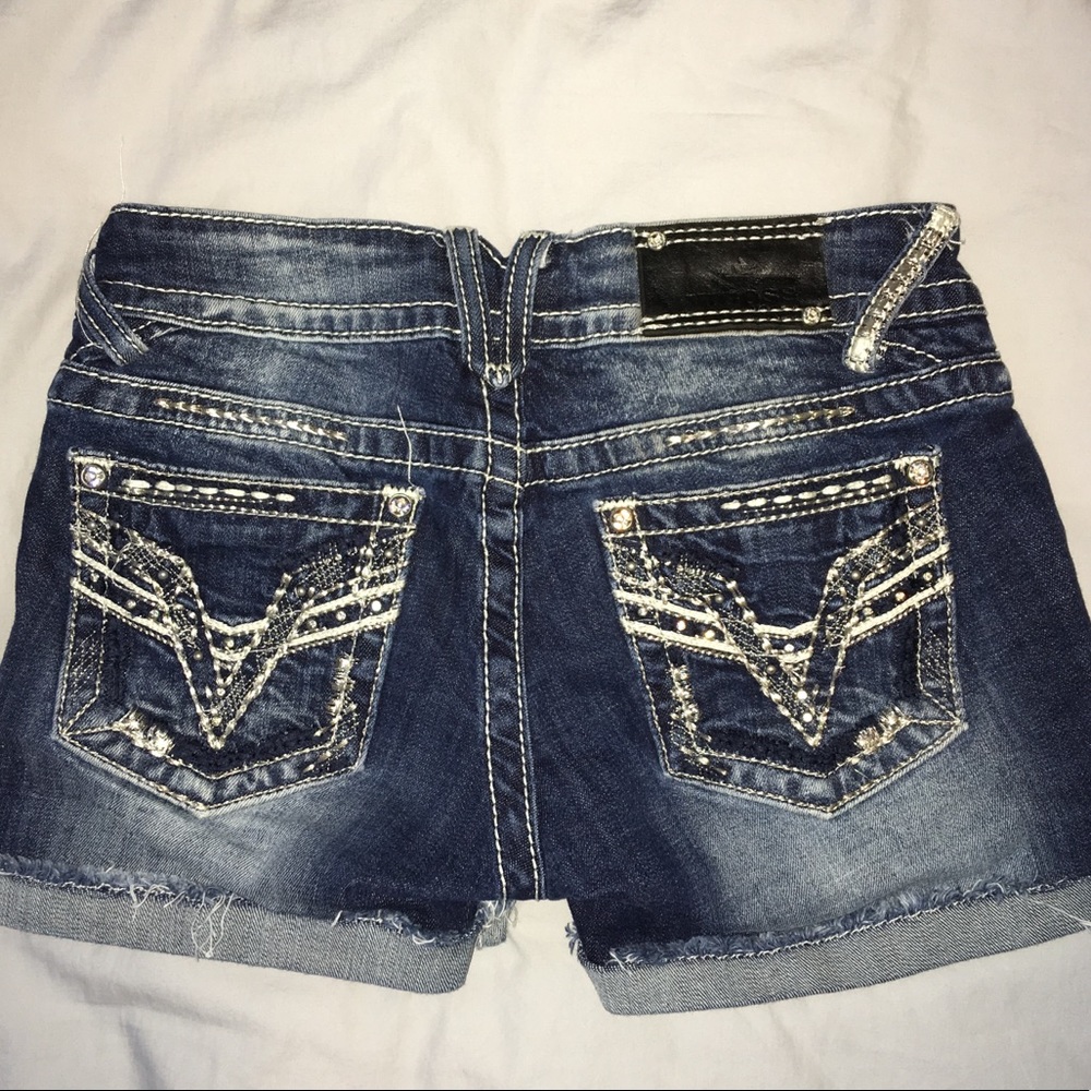 Vigoss dark wash denim shorts